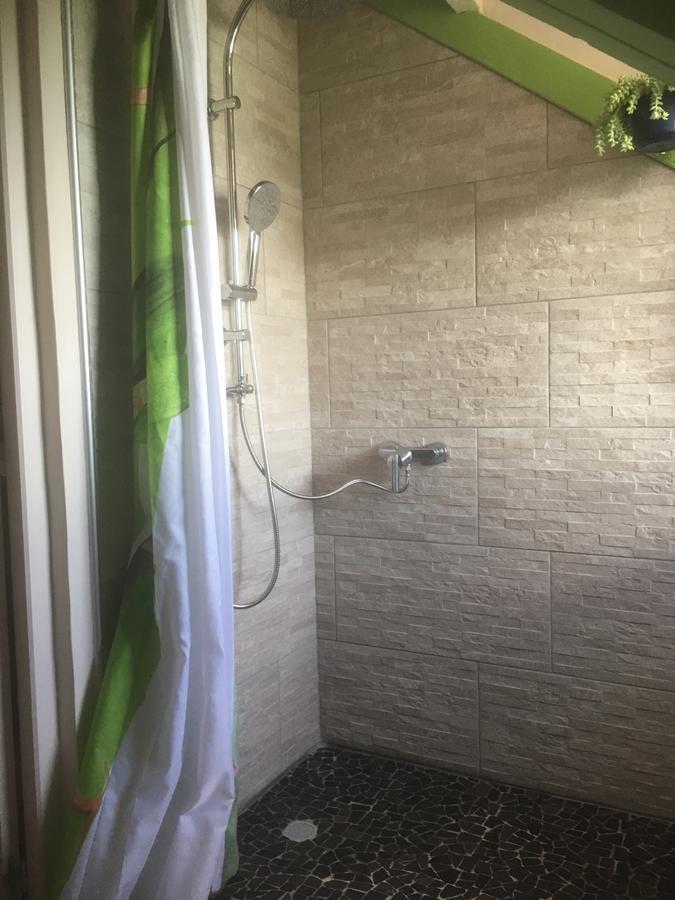 Gites La Nantillaise Bouillante Zewnętrze zdjęcie
